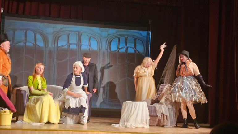 FOTO: Aizvadīts diasporas Amatierteātru festivāls “Laipa - 2025&quot; Birzgalē