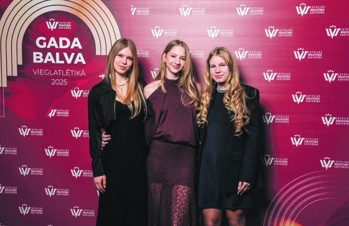 Apbalvotas Latvijas rekordistes vieglatlētikā no Ogres