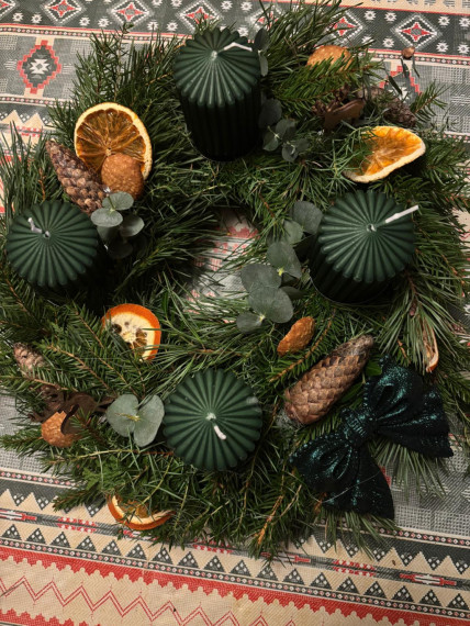 FOTO: Adventes vainagu idejas, kas iepriecinās ne tikai acis, bet arī dvēseli