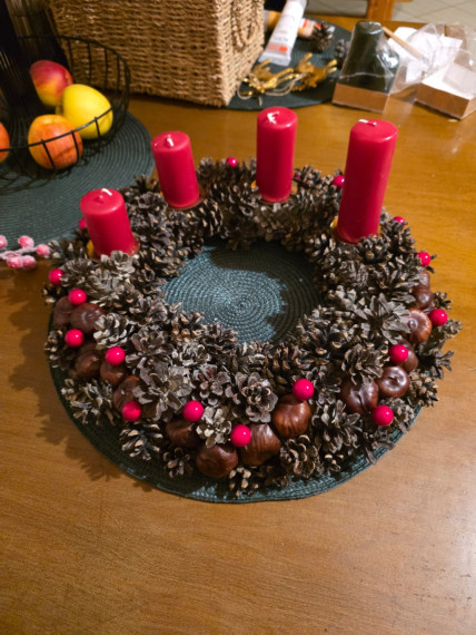 FOTO: Adventes vainagu idejas, kas iepriecinās ne tikai acis, bet arī dvēseli