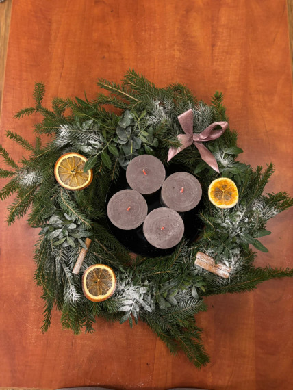 FOTO: Adventes vainagu idejas, kas iepriecinās ne tikai acis, bet arī dvēseli