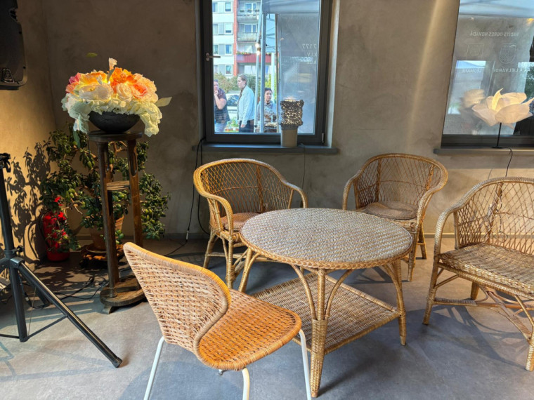 FOTO: Vakara tirdziņa garšas un krāsas Ogresgrīvas pusmuižā