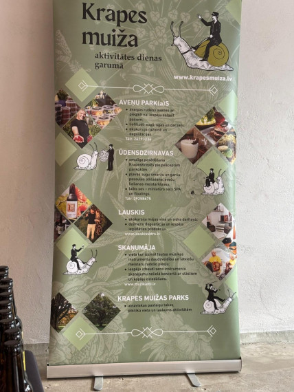 FOTO: Vakara tirdziņa garšas un krāsas Ogresgrīvas pusmuižā