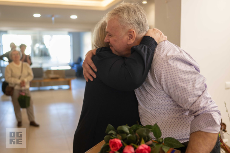 FOTO: Savā jubilejā Ivars Rancāns atklāj vērpjamo ratiņu izstādi