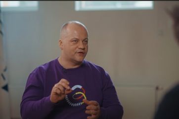 Attēls rakstam: VIDEO: Kultūra un politika vienā sarunā - intervija ar Atvaru Lakstīgalu