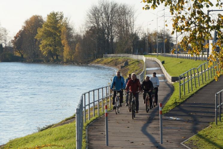 Attēls rakstam: Arī Ogres novadā ievērojams kopējais gājēju un velosipēdu ceļu garums