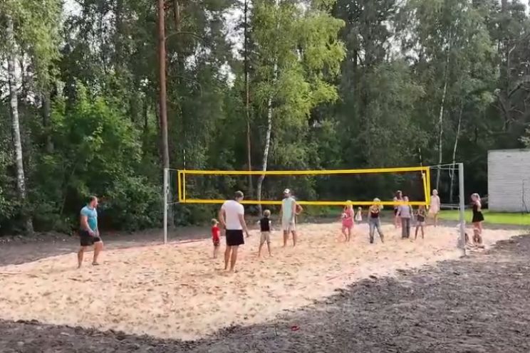 Attēls rakstam: VIDEO. Lūk, ko nozīmē aktīvi iedzīvotāji! Ceplīšos top jauns volejbola laukums