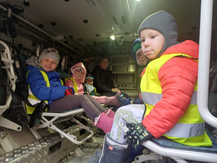 FOTO: Tēvzemes nedēļa Taurupes pamatskolā