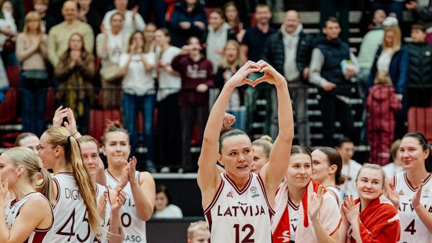 Latvijas izlase ar ikšķilieti Šteinbergu sastāvā sakauj igaunietes