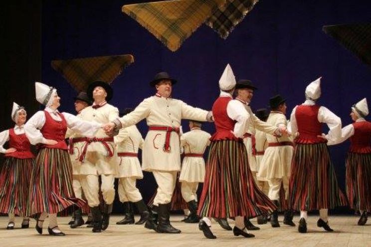 Attēls rakstam: Sadancis "Ielūdz Ogrēnietis!"