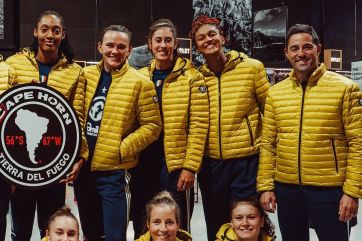Attēls rakstam: Ikšķiliete Anete Šteinberga un basketbola komanda "Famila Schio" uzvar Ungārijas čempioni