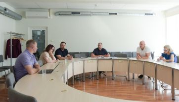 Attēls rakstam: Pārrunā infrastruktūras uzlabošanas projekta īstenošanu Edgara Kauliņa Lielvārdes vidusskolā
