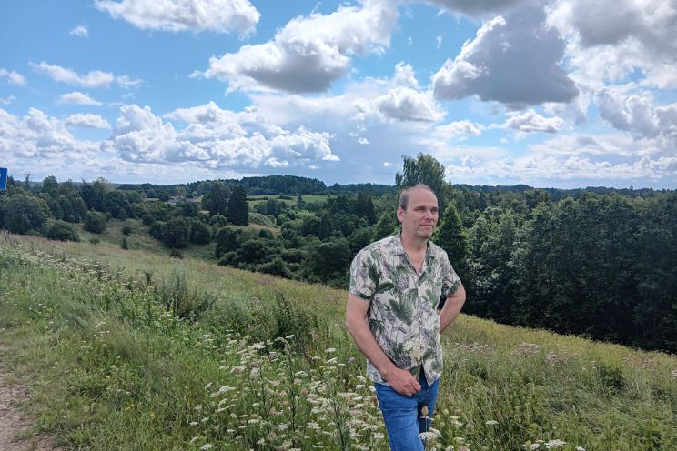 Attēls rakstam: Labsirdīgas intonācijas pagastvecis - Vilnis Sirsonis Ķeipenes pagasta vadībā jau 25 gadus