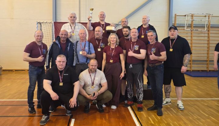 Ogres novada veterāniem 1. vieta svara stieņa spiešanā guļus
