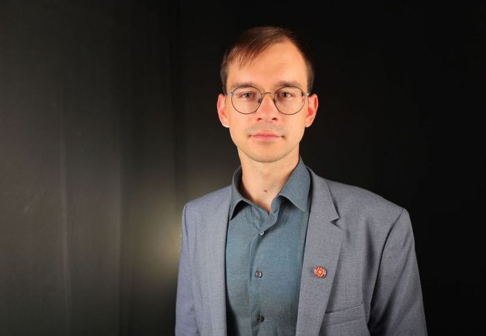 Raivis Zeltīts: Vai sieviešu parodēšana vairo cieņu?