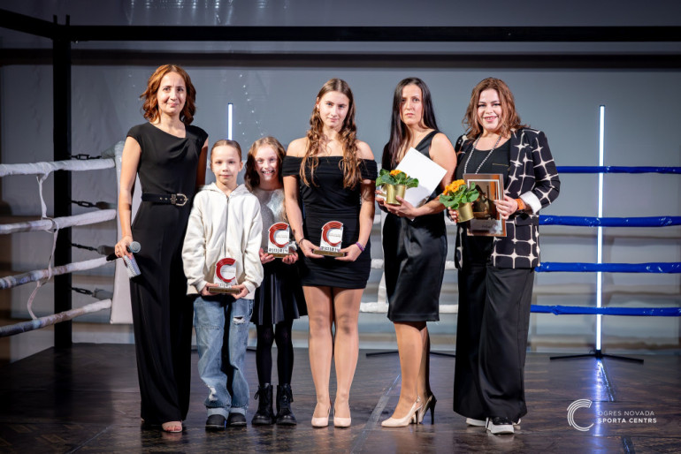 FOTO: Sumināti "Ogres novada sporta centra Gada balvas" nominanti