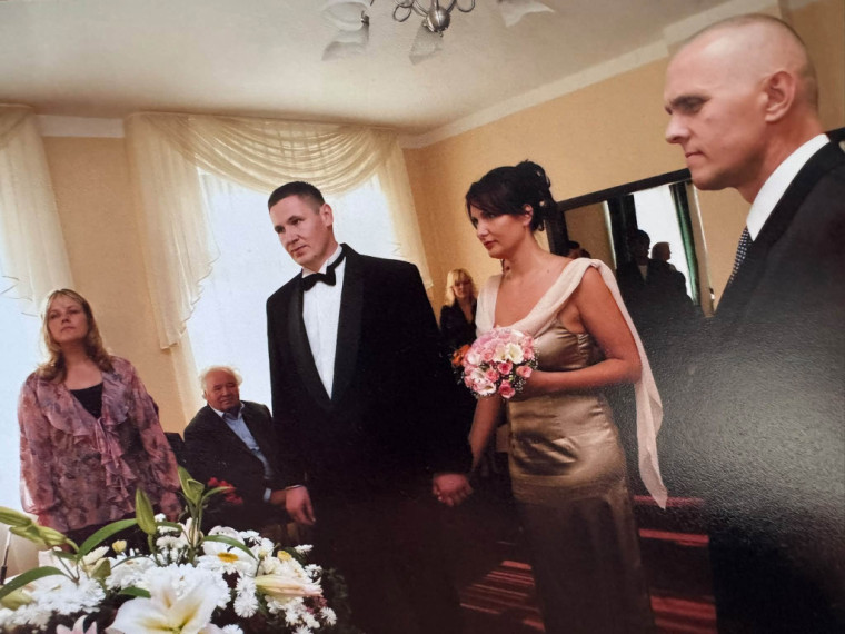 FOTO: Tik jauni un iemīlējušies! Egils Helmanis īpašā dienā dalās ar foto, kas uzņemti pirms 20 gadiem