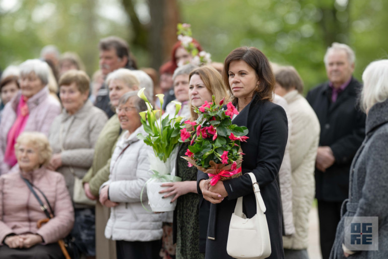 FOTO: Ķeipenes Tautas nams "Viļņi" iegūst jaunas telpas