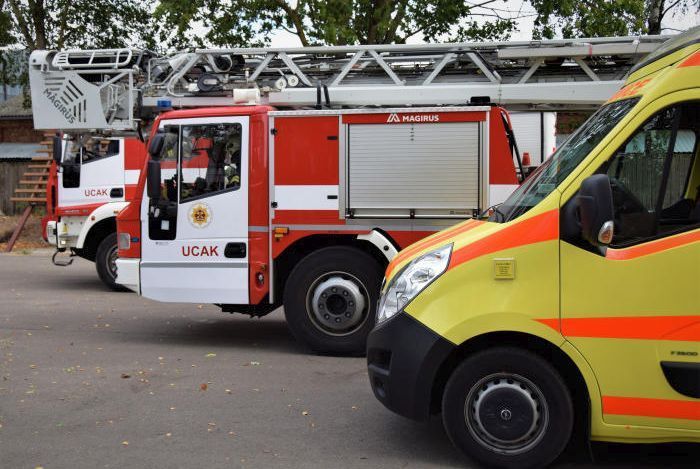 Aptauja. Kam ir jābūt atbildīgam par civilo aizsardzību, un kas jāzina par to?