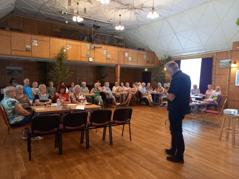 Sabiedriskā labuma biedrības “Ķeipenes Senioru skola” pirmais projekts “Seniori skolā – laikam līdzi ejot” noslēdzies!