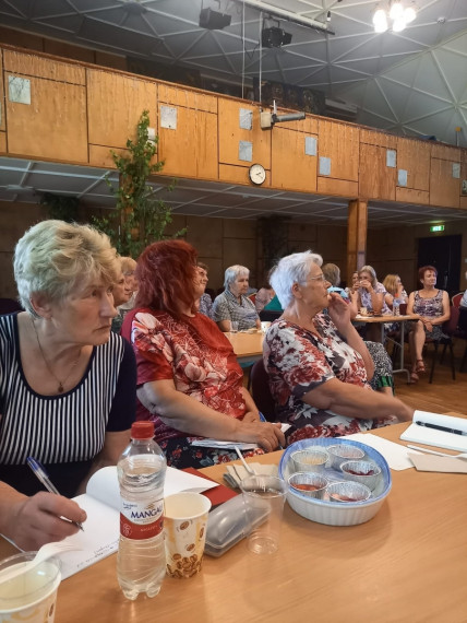 Sabiedriskā labuma biedrības “Ķeipenes Senioru skola” pirmais projekts “Seniori skolā – laikam līdzi ejot” noslēdzies!
