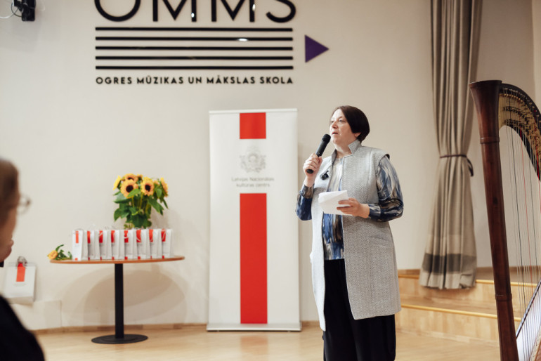 FOTO: Ogrē tiekas Latvijas profesionālās ievirzes un profesionālās vidējās kultūrizglītības iestāžu vadītāji