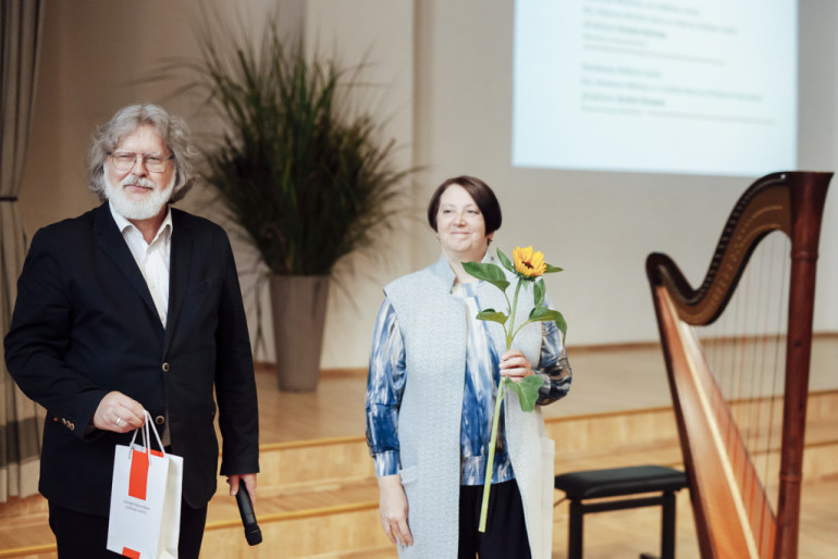 FOTO: Ogrē tiekas Latvijas profesionālās ievirzes un profesionālās vidējās kultūrizglītības iestāžu vadītāji