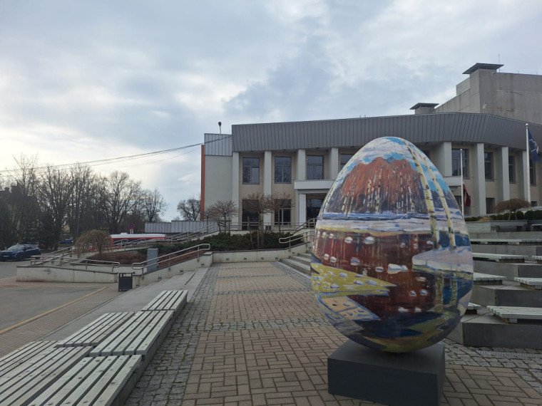 FOTO: Ogre ietērpusies Lieldienu dekorācijās