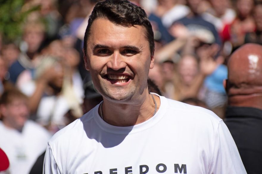 Gads kopš Čārlija Kirka nāves: Turning Point USA sola turpināt viņa iesākto darbu