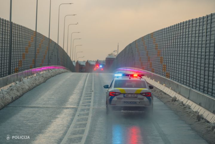 Pirmdien Latvijā pieķerti seši neskaidrā prātā esoši šoferi