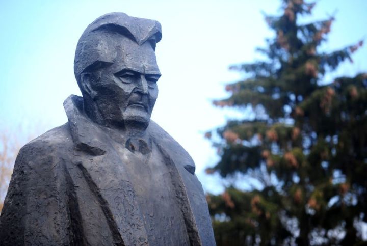 Andris Upenieks: Kā, novācot nelāgo, nezaudēt veselo saprātu...