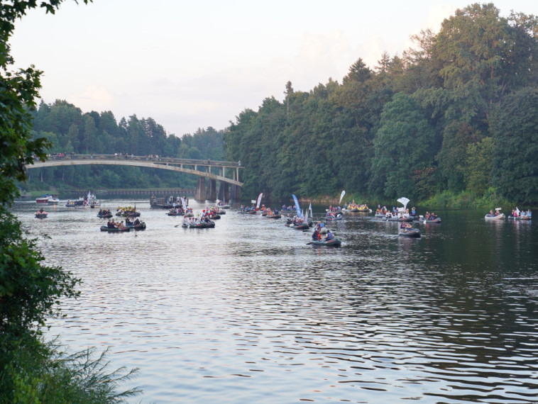 FOTO: Ogre svin: pirmā diena uzņēmēju, sporta, mākslas un mūzikas zīmē