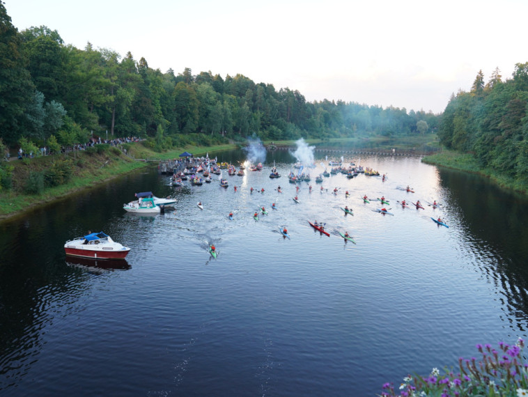 FOTO: Ogre svin: pirmā diena uzņēmēju, sporta, mākslas un mūzikas zīmē