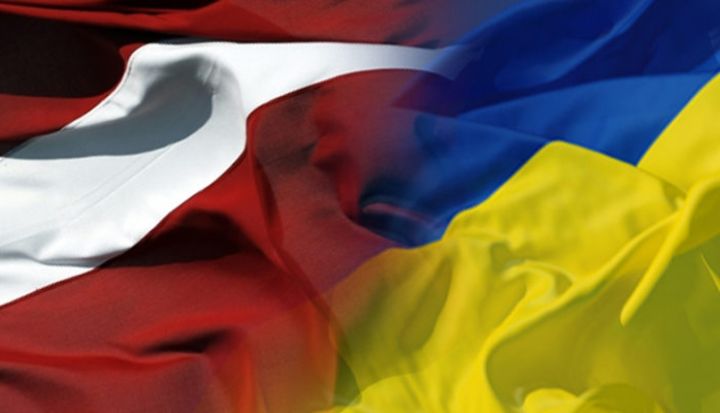 Latvija sniegusi militāro atbalstu Ukrainai vismaz pusmiljarda eiro vērtībā