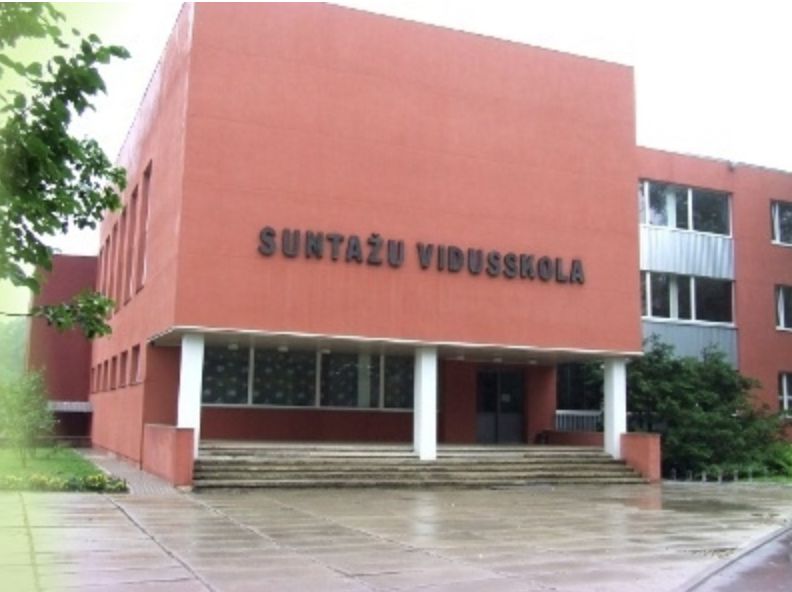 Uzsākti būvdarbi Suntažu pamatskolā, veicot telpu vienkāršoto atjaunošanu