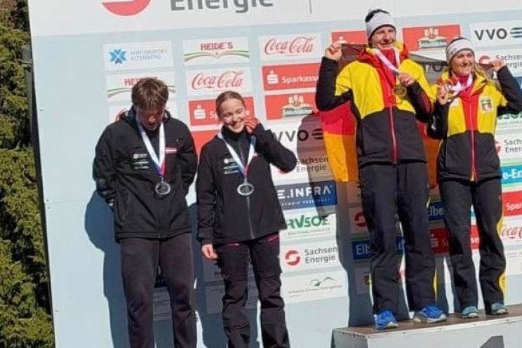 Attēls rakstam: Ogrēnietei Kamilai Aleksai Krustiņai pasaules junioru čempionātā skeletonā sudrabs