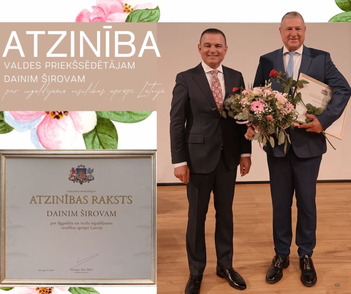 Ogres slimnīcas valdes priekšsēdētājam Dainim Širovam tika pasniegts Veselības ministrijas Atzinības raksts