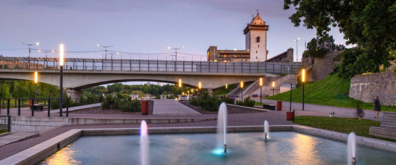 Pierobežas politiskā piešprice