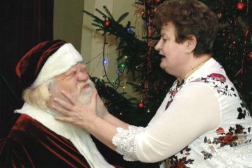 Attēls rakstam: Ziemassvētku vecītis visai Latvijai – Kaspars Pūce jau sešdesmit gadus dāvā svētku sajūtu citiem