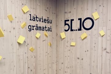 Attēls rakstam: Ogres bibliotēkā vērojama notikumu ciklam “Latviešu grāmatai 500” veltīta izstāde