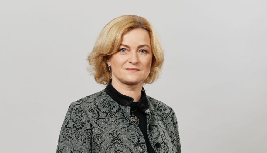 Ministre: Skolās vairāk jāpievēršas attiecību un uzvedības prasmēm