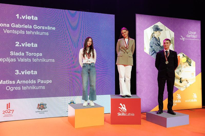 Ogres tehnikuma audzēkņi konkursā SkillsLatvia 2024 izcīna sudrabu un bronzu
