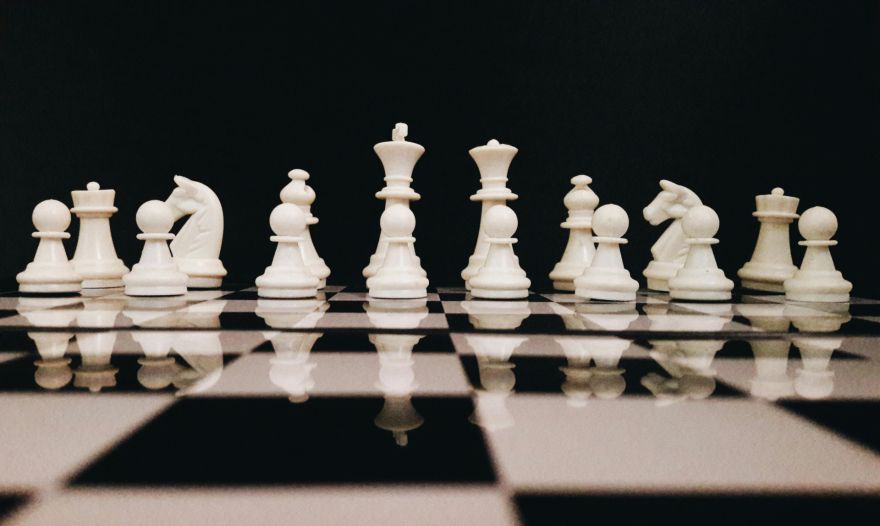 Papildināts. Šaha turnīrā Latvijā piedalās bijušais Krievijas vicepremjers un FIDE prezidents Dvorkovičs