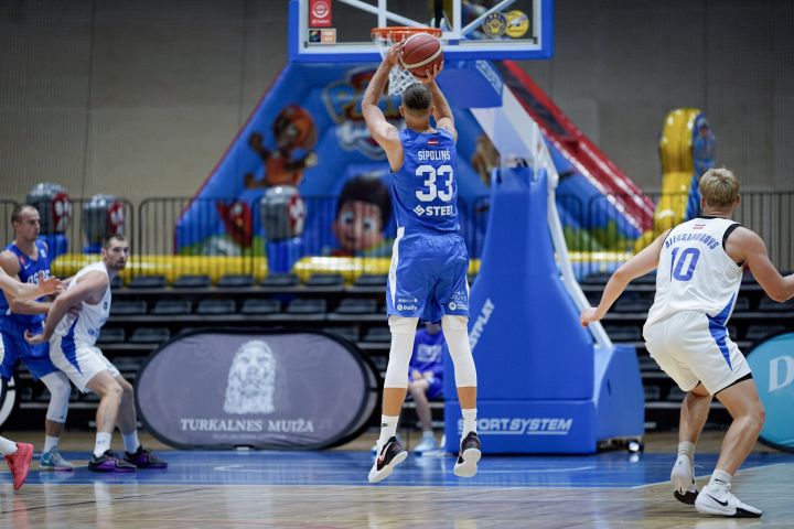 Basketbola klubs "Ogre" sezonu sāk ar uzvaru