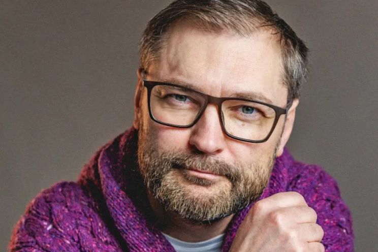 Attēls rakstam: Aktieris un režisors Gundars Silakaktiņš: Ar izpletni nelecu un pie aligatoriem peldēties neeju