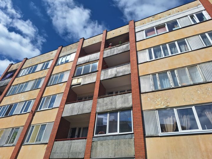 Kā Draudzības ielas nams nonāca līdz avārijas stāvoklim