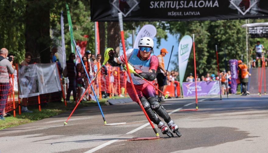 Mēneša izskaņā Ikšķilē gaidāms Pasaules kausa finālposms skrituļslalomā