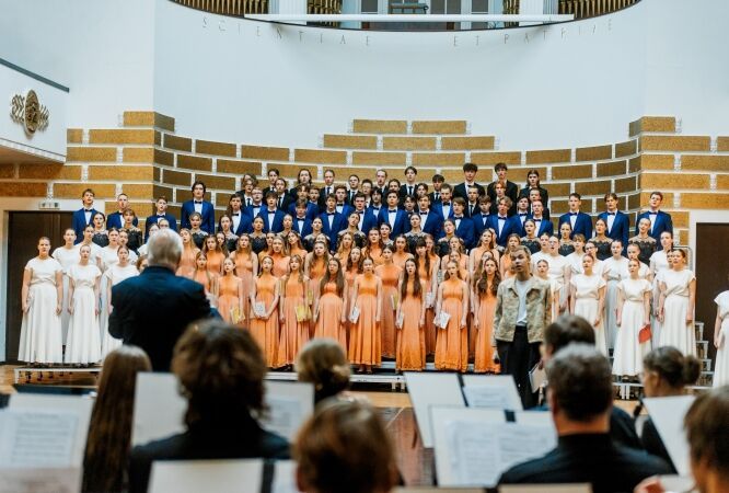 Svētku priekšvakarā norisinās Koru konkursa fināls
