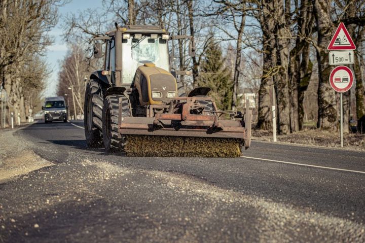 Valsts ceļu tīkla remontos šogad plāno ieguldīt 163 miljonus eiro
