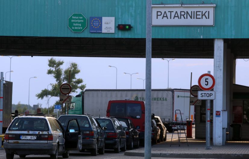 Iekšlietu ministrija rosina apturēt robežšķērsošanu ar Baltkrieviju kravas transportam un iedzīvotājiem